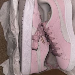Pink Puma Shoes 