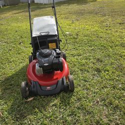 Toro 21" Self-propelled Lawn Mower 