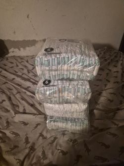 100 Diapers size 6