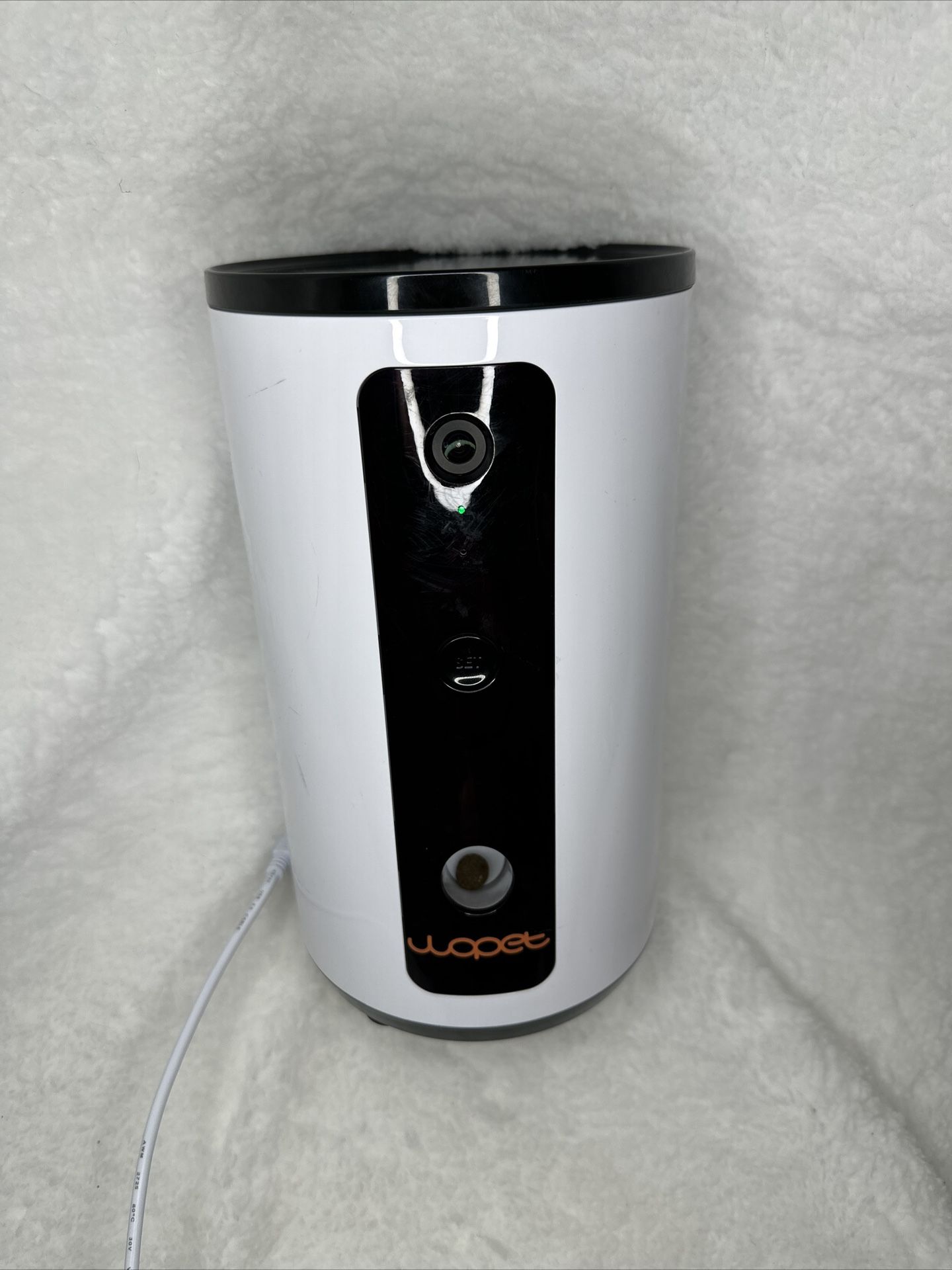 Wopet Dog/Cat Treat Feeder With Cam
