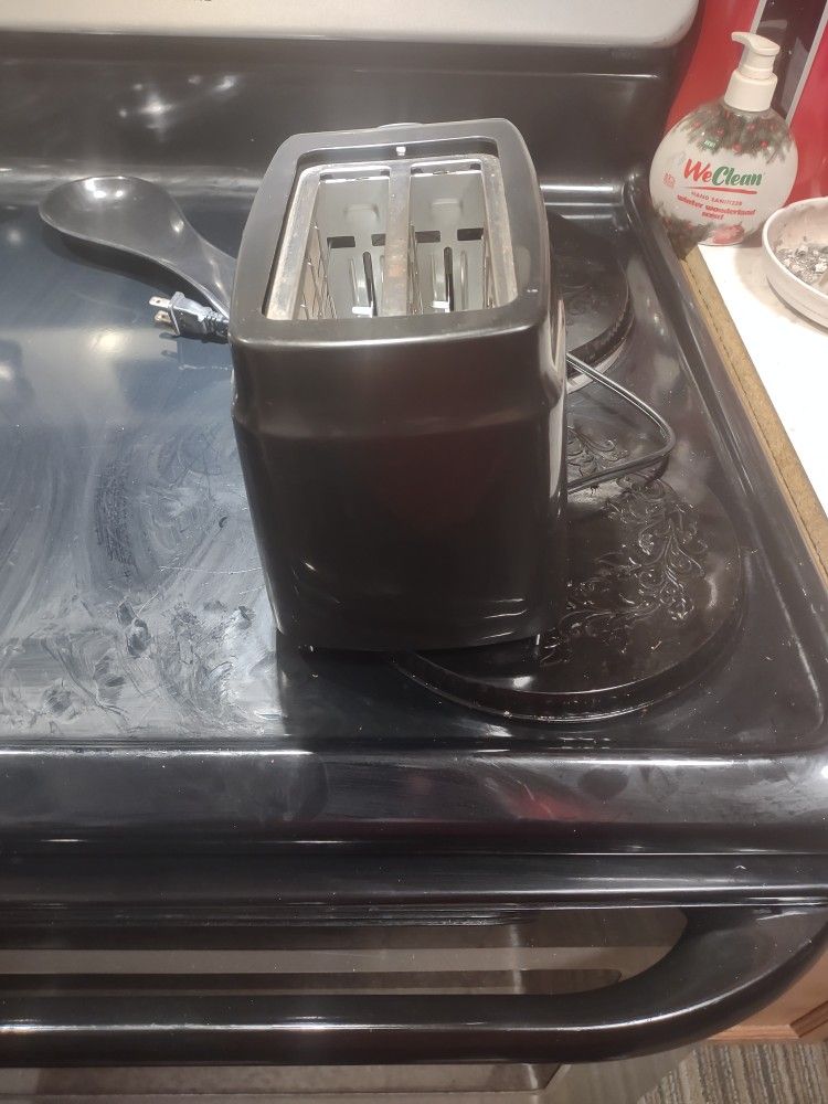 Toaster & Foreman Grill for Sale in Columbus, OH OfferUp