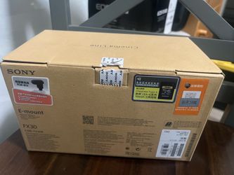Open Box new Sony FX30 mirrorless cinema line camera OPTIONAL lenses