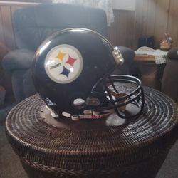 Full Size Replica Pittsburg Steelers Helmet 