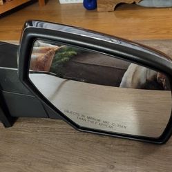 Used 2017 Chevy Silverado RT Side Chrome Mirror 