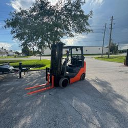 Forklift Toyota 