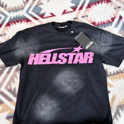 Black and Pink hellstar T-shirt SIZE L MENS