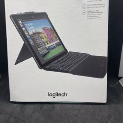 Logitech iPad Pro 12.9 in. Slim Combo Detachable Wireless Keyboard Case - Black