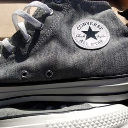 Men's Converse Size 10.5