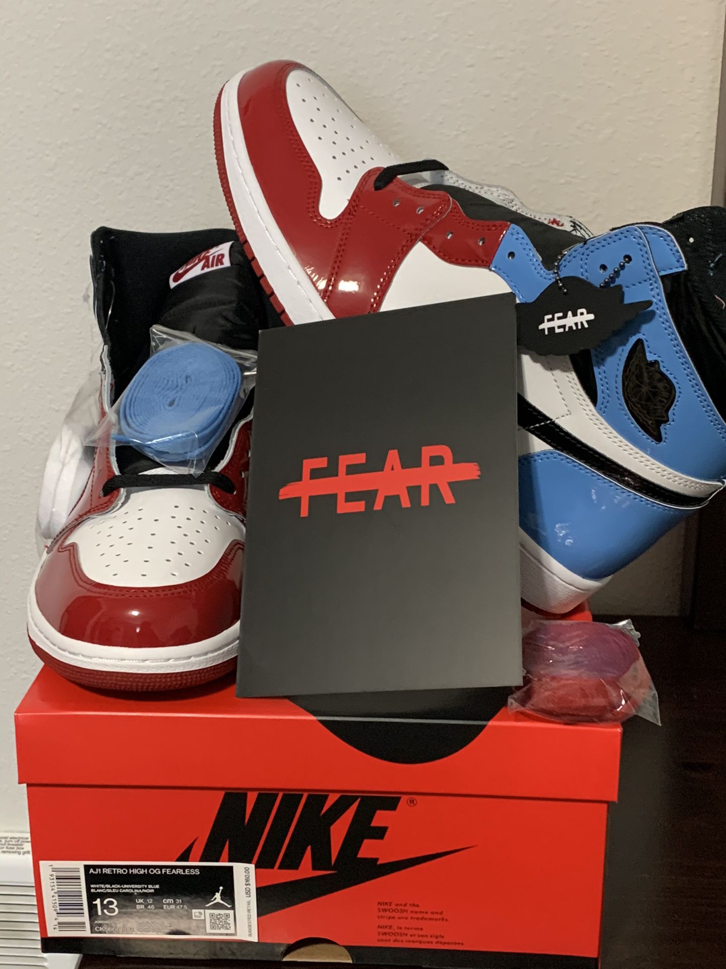 Jordan Retro High OG 'Fearless' From UNC to Chicago (Size 13)