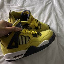 Air Jordan 4s Retro Lighting 