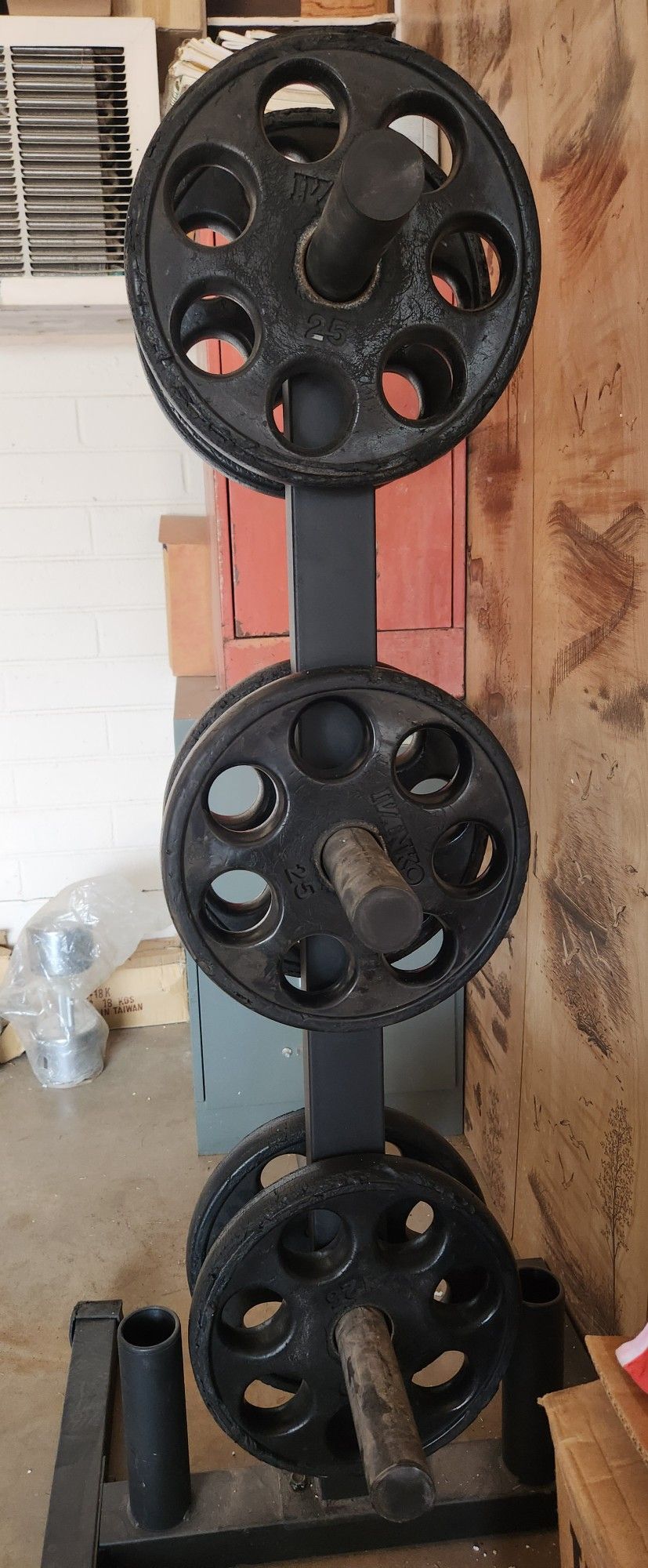 IVANKO BARBELL CO EZ-LIFT "REVOLVERS" RUBBER-ENCASED OLYMPIC 25 LB PLATES 