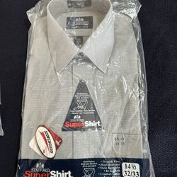 Brand New Stafford wrinkle free long sleeve. size 14 1/2 - 32/33 color Gray