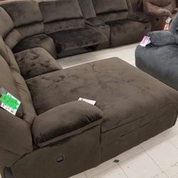 Clonmel Chocolate Recliner Sectional