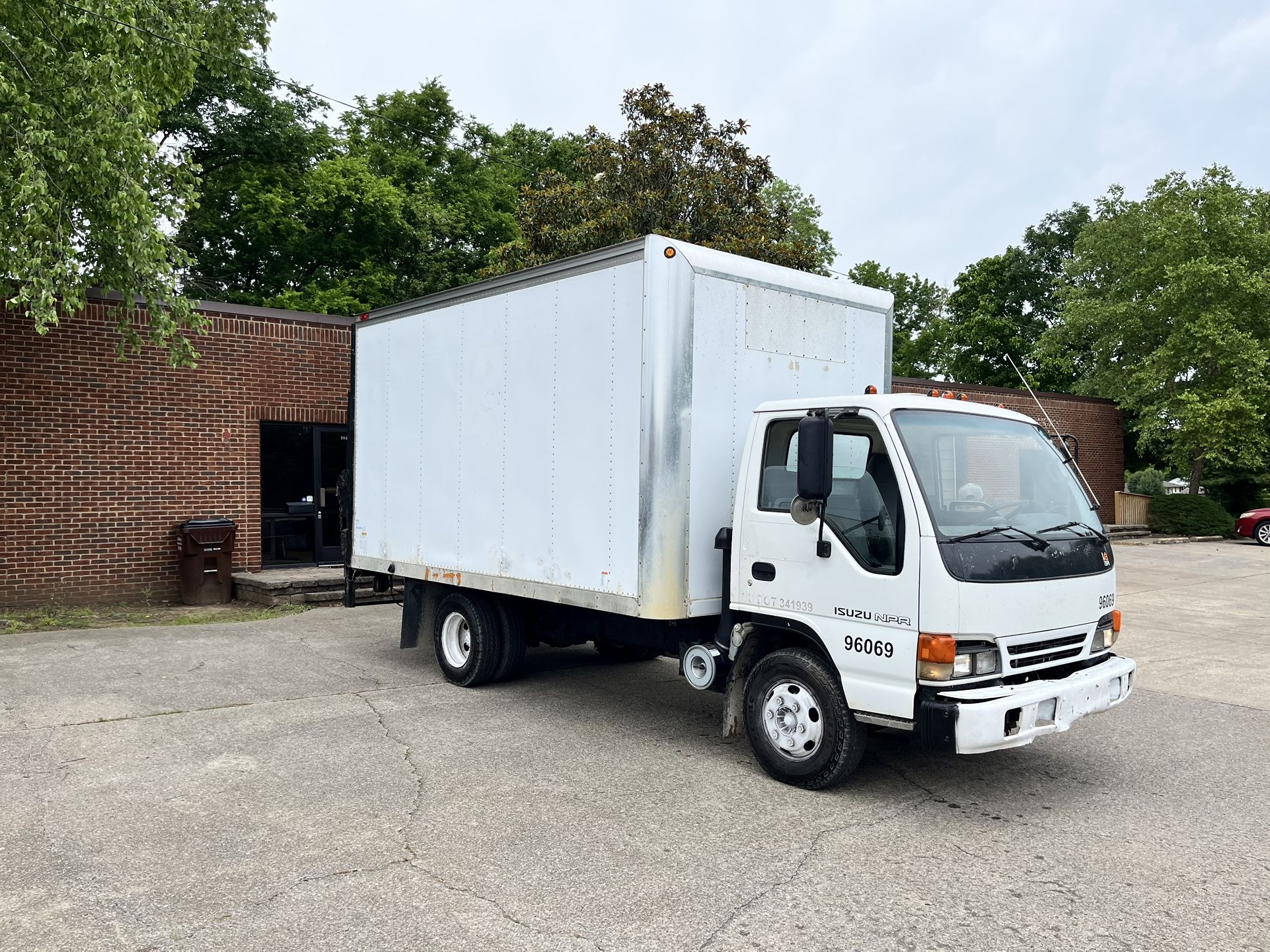 Isuzu NPR