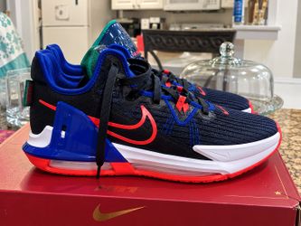 Nike Lebron Witness 6 /
Black deep royal blue /
siren red / Size: 10