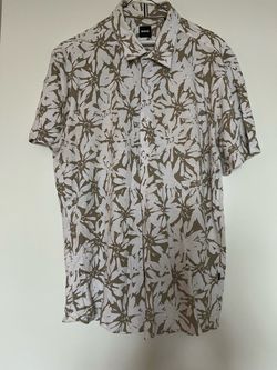 Hugo boss men’s shirt size L button down