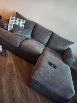 Grey sofá 🛋️