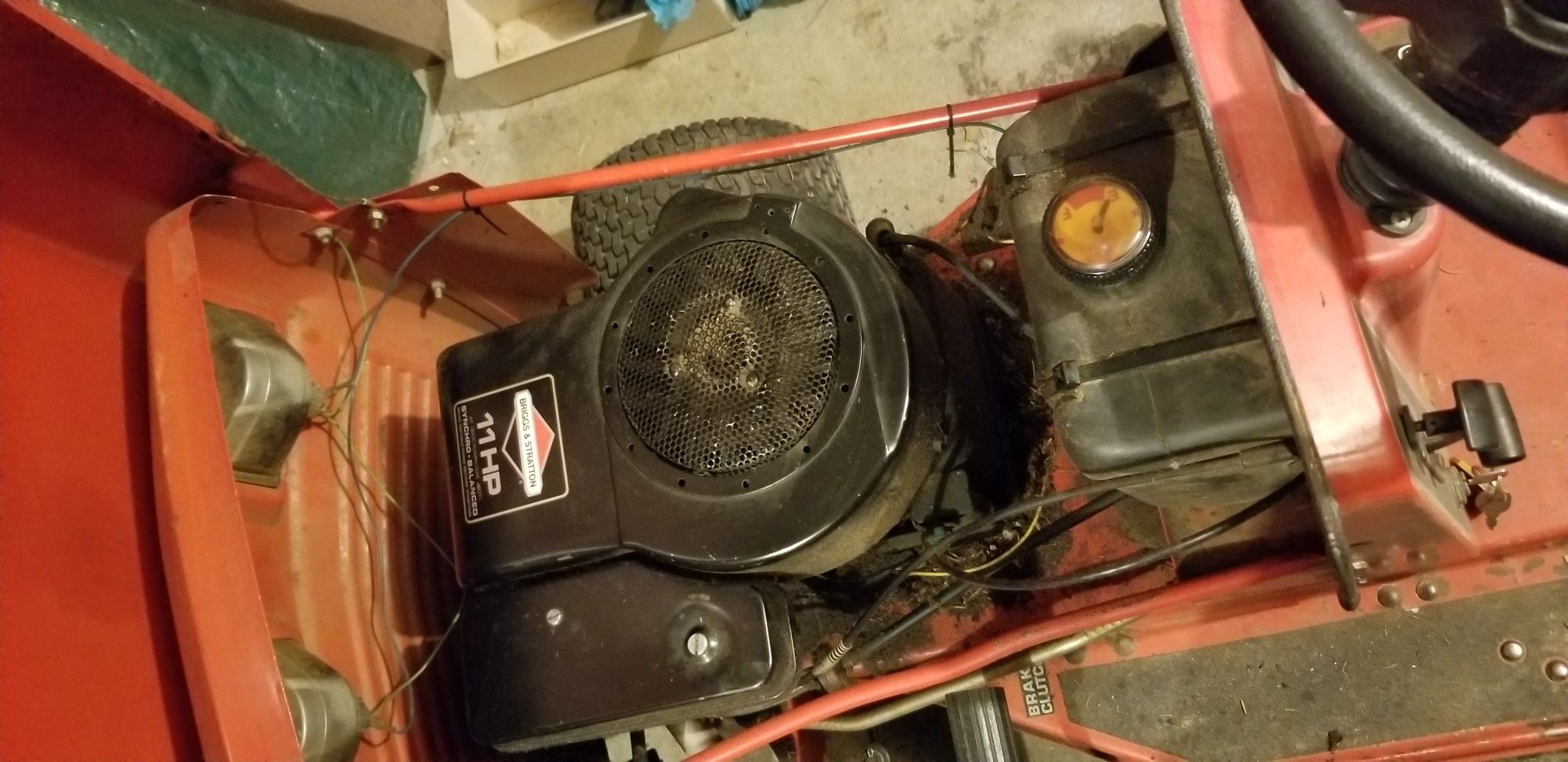 MTD Riding lawn mower. Not working. Stored in garage. 11 horsepower 7