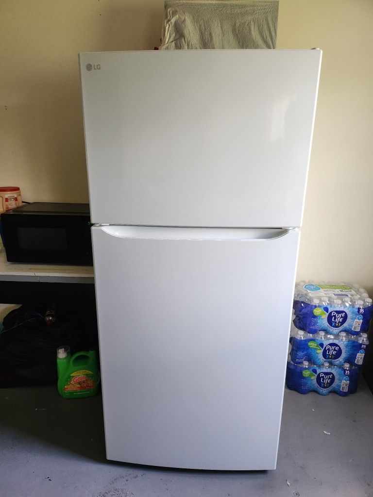 LG Refrigerator