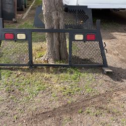 Window guard for pick up