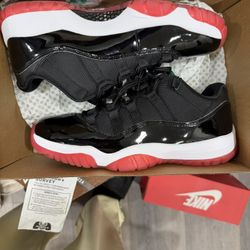 Air Jordan 11 Low Breds Size 10.5