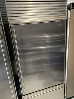 Subzero 36 inch refrigerator