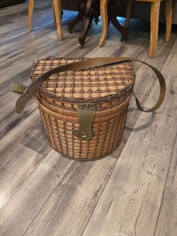 Vintage Wicker Picnic Basket