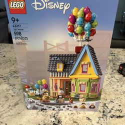 LEGO Disney and Pixar ‘Up’ House (43217)