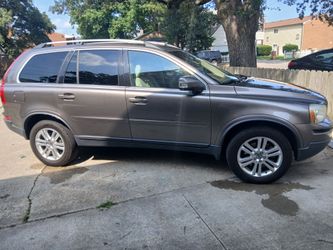 2011Volvo Xc90