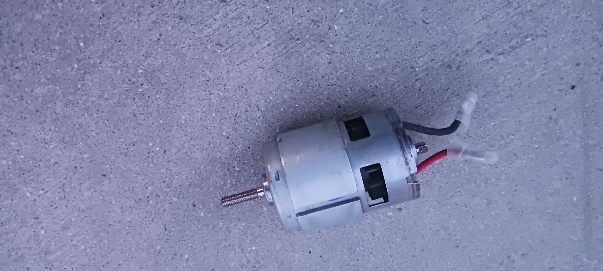 Dc motor