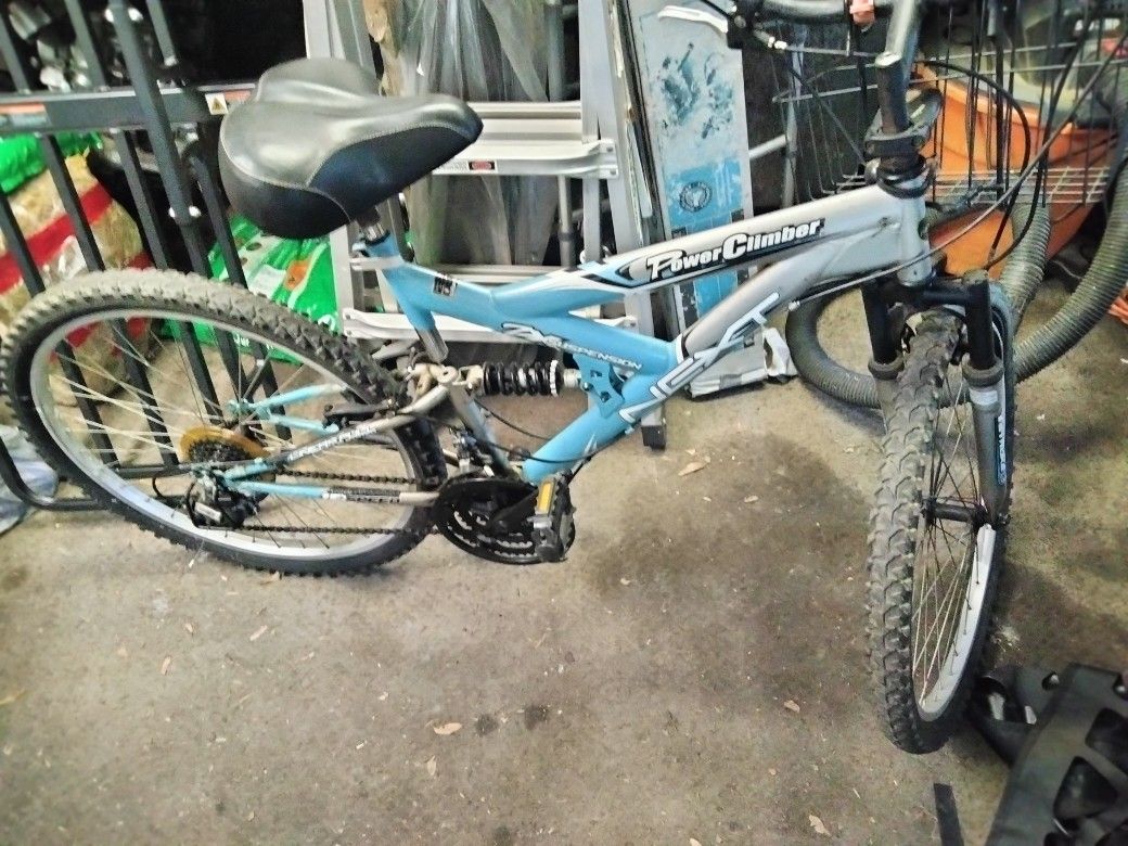 Men's 18 Speed Bicycle