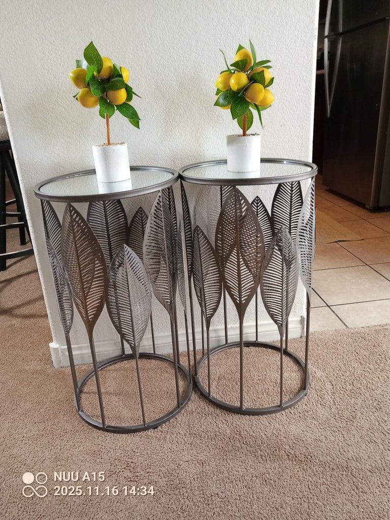 2 Lightweight Metal Mirrored Top Side Or Accent Tables Leaf Pattern Both For $50