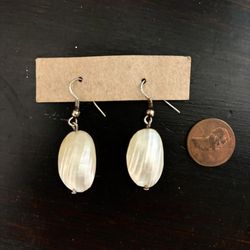 Mother of Pearl Shell Earrings 