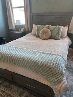 Aspenhome Modern Loft Queen Storage Bedroom Set – Greystone – Bed + 2 Nightstands