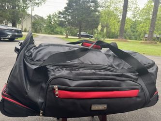 SwissTech Navigation 36" Drop Bottom Rolling Duffel with Telescopic Handle 