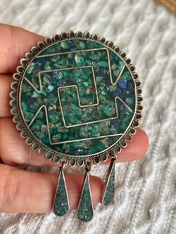 Vintage Taxco inlaid crushed turquoise pendant brooch