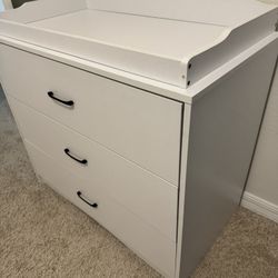 Baby Changer And Chest Drawers 
