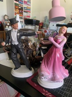 Classic figurines vintage  set of 5