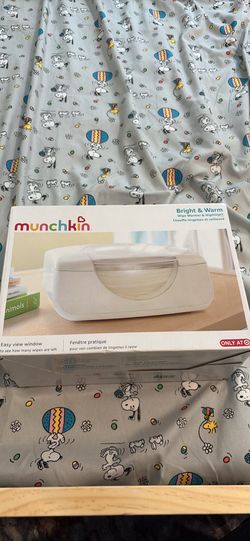 Munchkin Bright & Warm Wipe Warmer & Nightlight