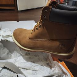 Timberland Dark Wheat Nubuck Size 13