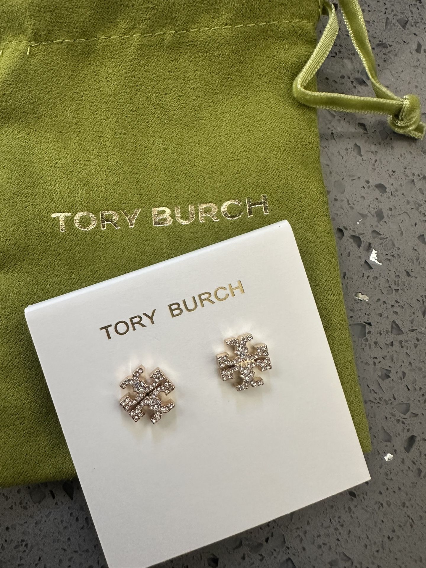 Aretes Tory Burch
