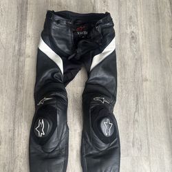 Alpinestar Missle v3  Leather Pants - Size 30