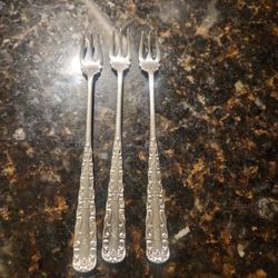 3  Vintage Desert Forks  R. WALLACE SILVERPLATED