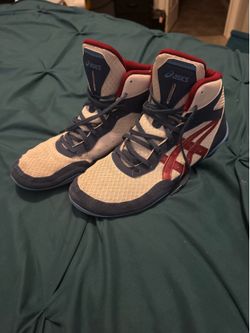 Asics Wrestling shoes size 8