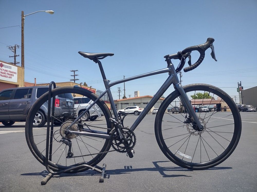 Giant Road Bike 50cm