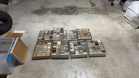 Large lot of Baseball, basketball and football cards