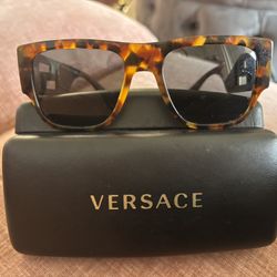 Women’s Sunglasses 