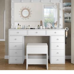 Vanity With Lights And Drawers 