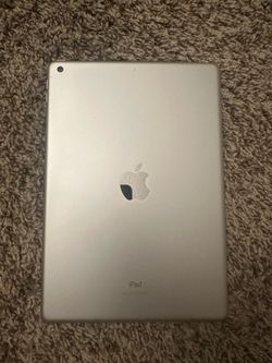 iPad generation 9 (in box)