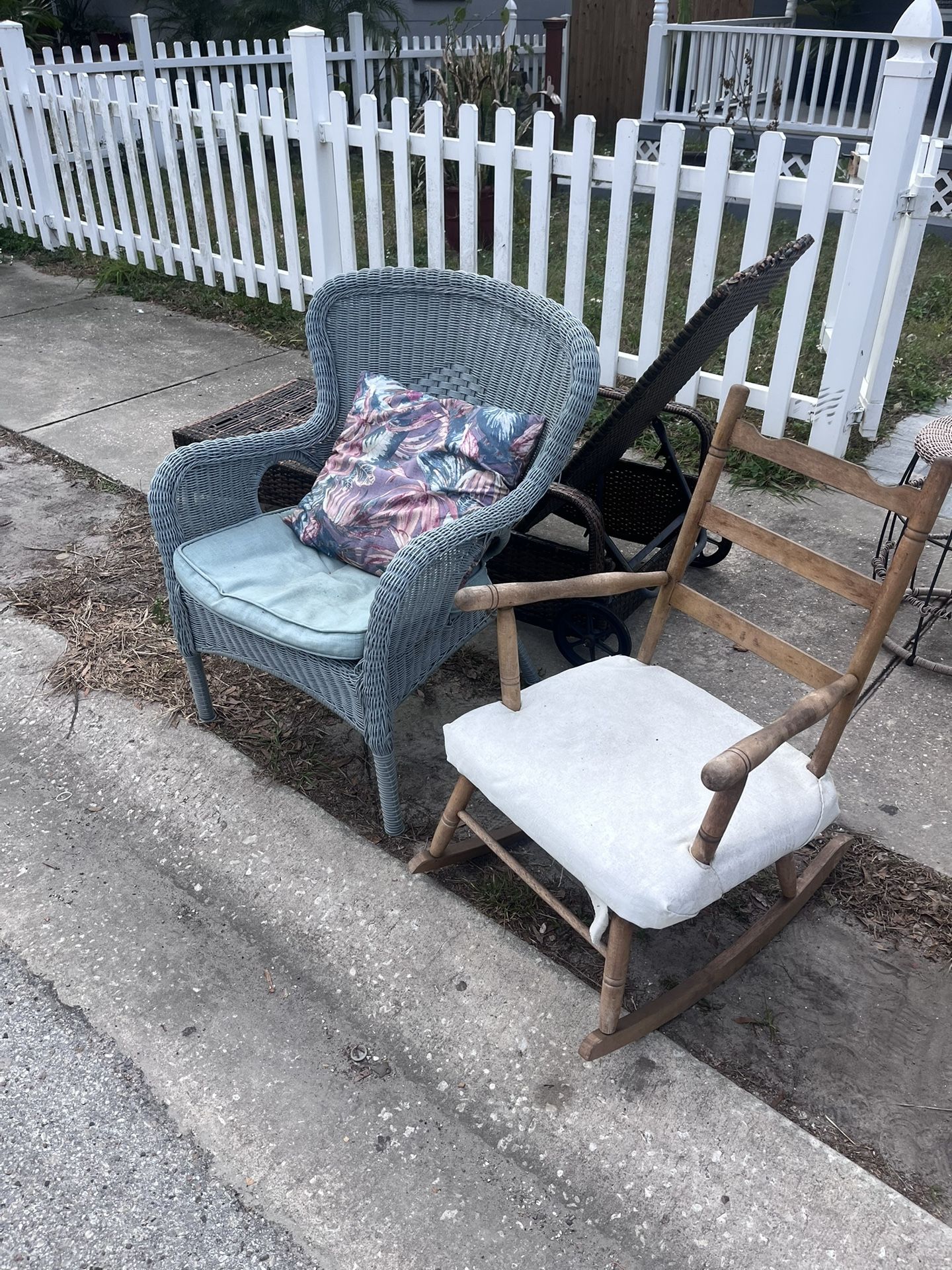 Free Chairs And Solid Wood Dresser